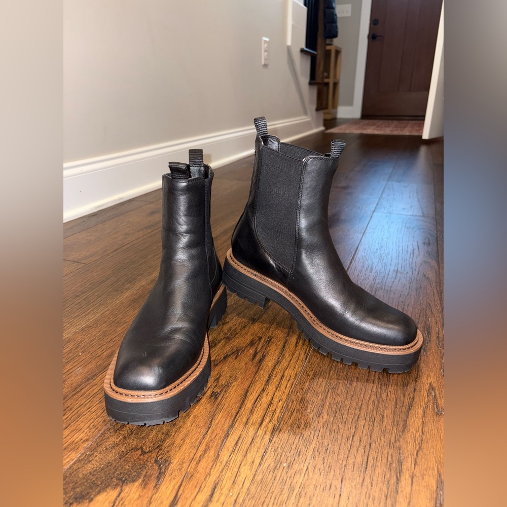 Sam Edelman Chelsea Boot